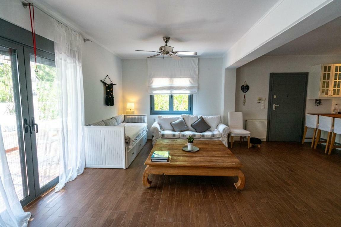 Zen Villa In Schinias Buitenkant foto
